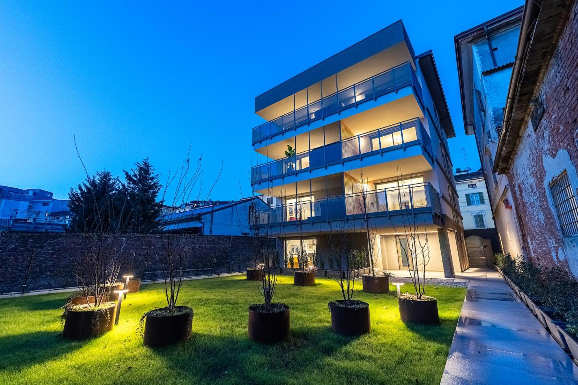 Cremona Inn Aparthotel Exterior photo